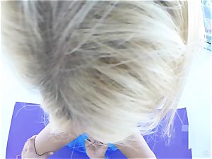 ash-blonde honey Kayla Kayden interrupted from yoga to shag