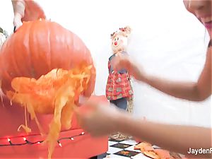 Pumpkins and sapphic lovemaking with Jayden and Kristina